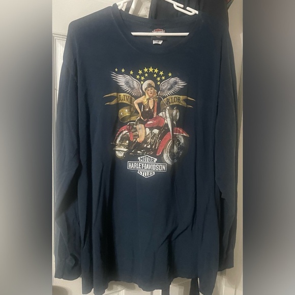 Y2K Harley-Davidson Black Long Sleeve Tee Shirt
Visalia California Large - Picture 3 of 8